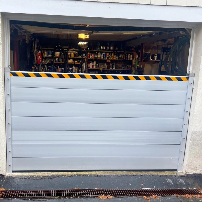garage door flood barrier