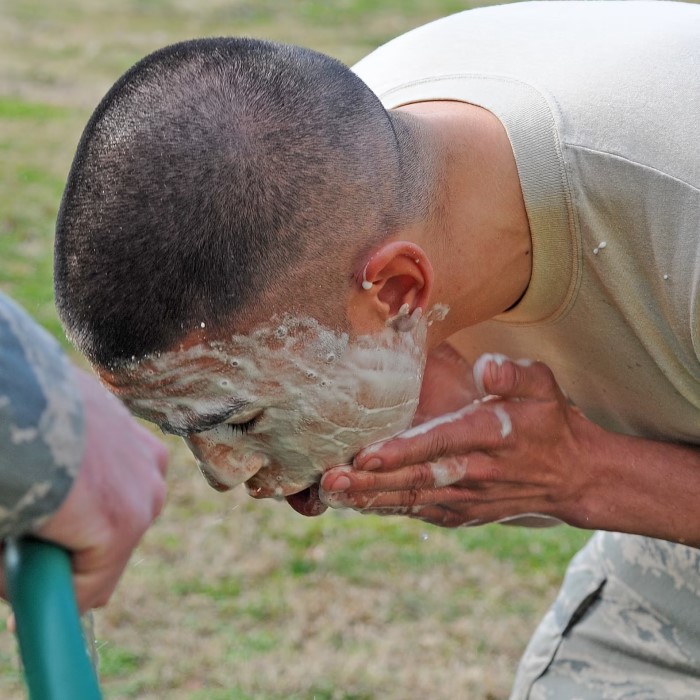 how bad does pepper spray hurt