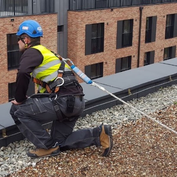 Essential Guide to Passive Fall Protection System: 2025 Updates插图 passive fall protection system