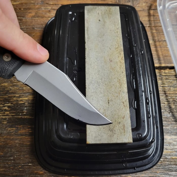 best way to sharpen a pocket knife