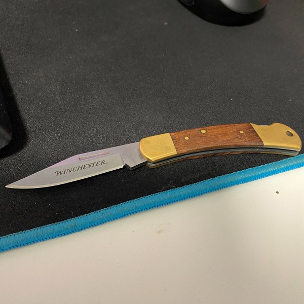 winchester pocket knife