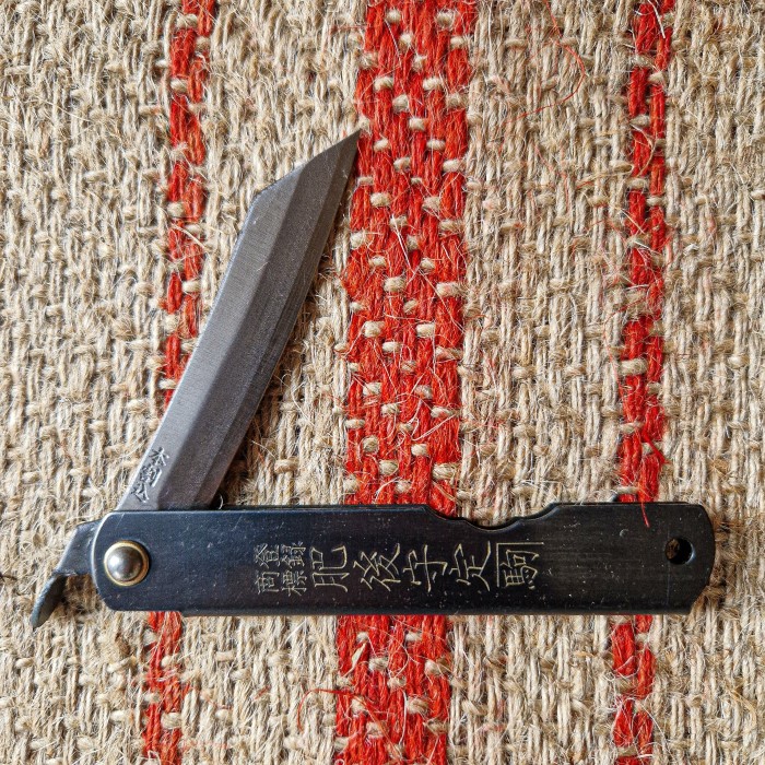 Japanese Pocket Knife vs Western Blades: Complete Comparison插图1 japanese pocket knife