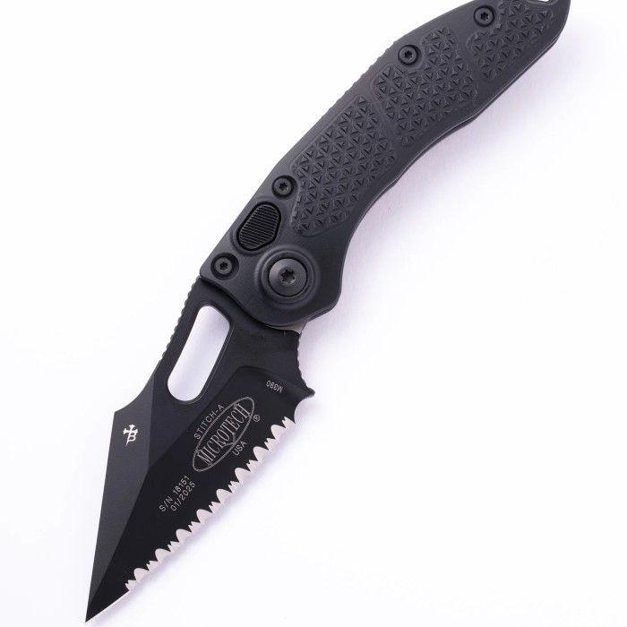 serrated pocket knife