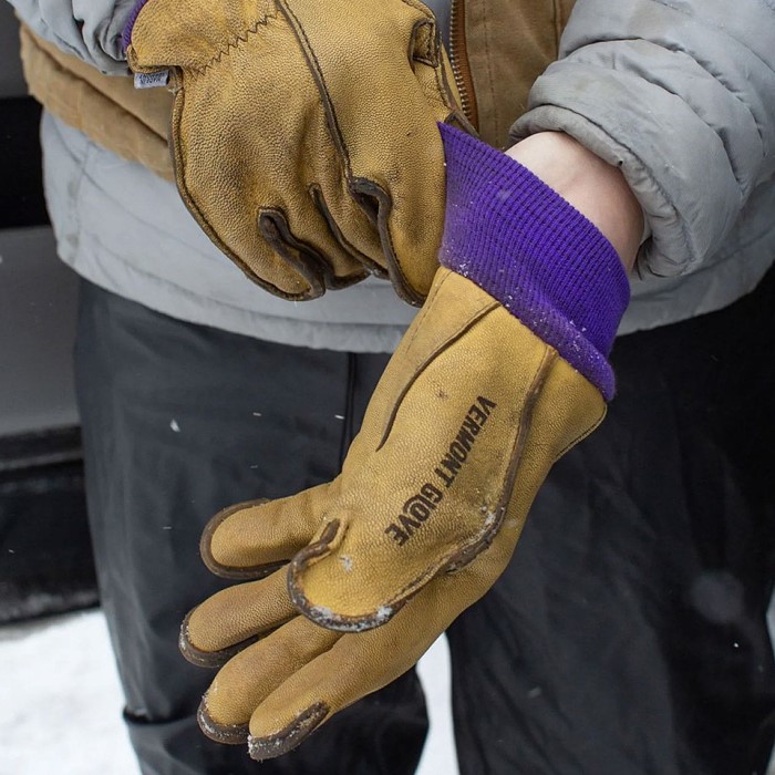 safety gloves