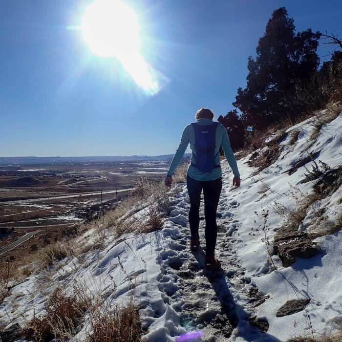 crampons vs microspikes