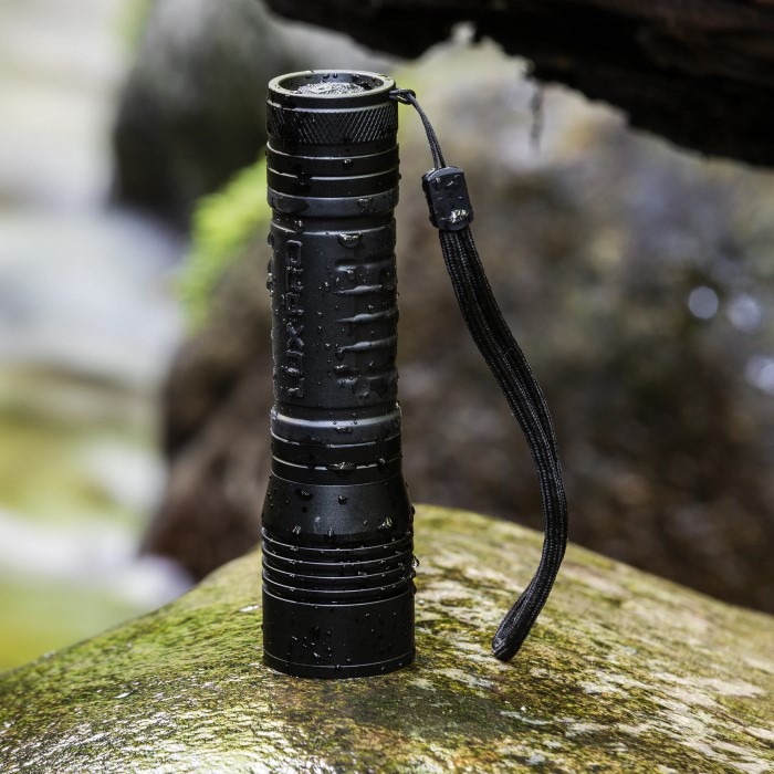 tactical flashlight