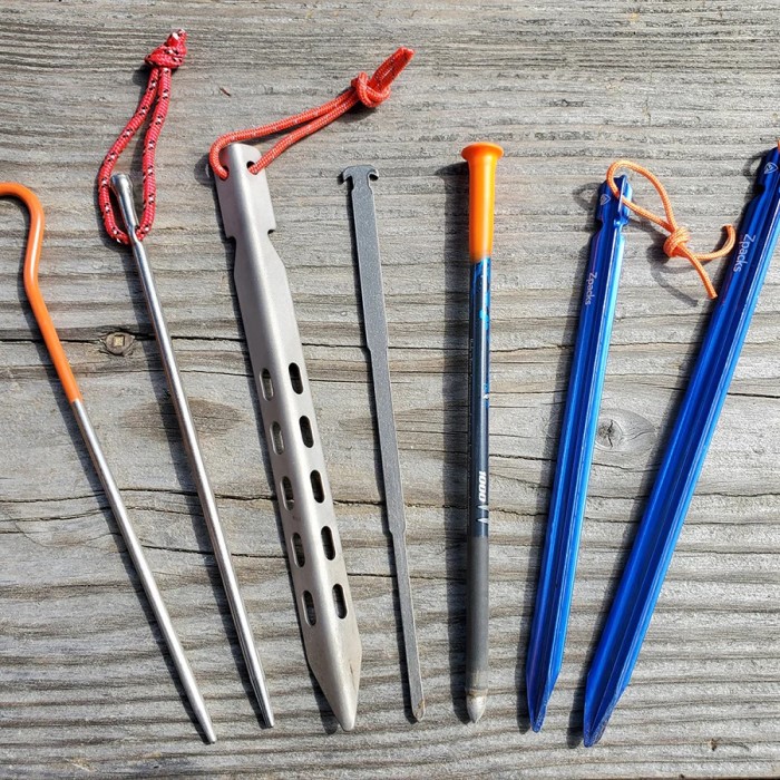 Best Tent Stakes for All Terrains: Find Your Perfect Match缩略图 best tent stakes