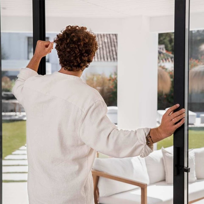 How to Secure Sliding Doors: Expert Advice for Maximum Safety插图1 how to secure sliding doors