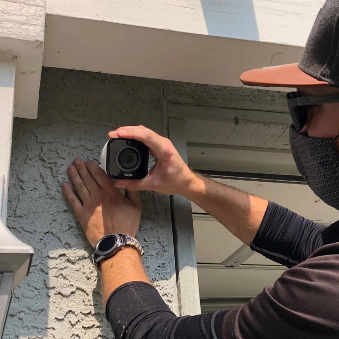 vivint vs simplisafe