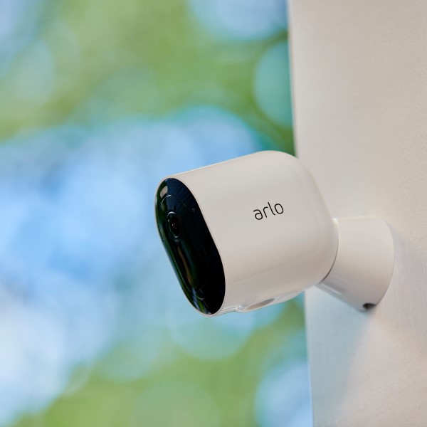Best Smart Security: Arlo vs Blink in 2026 – Our Top Picks插图2 arlo vs blink